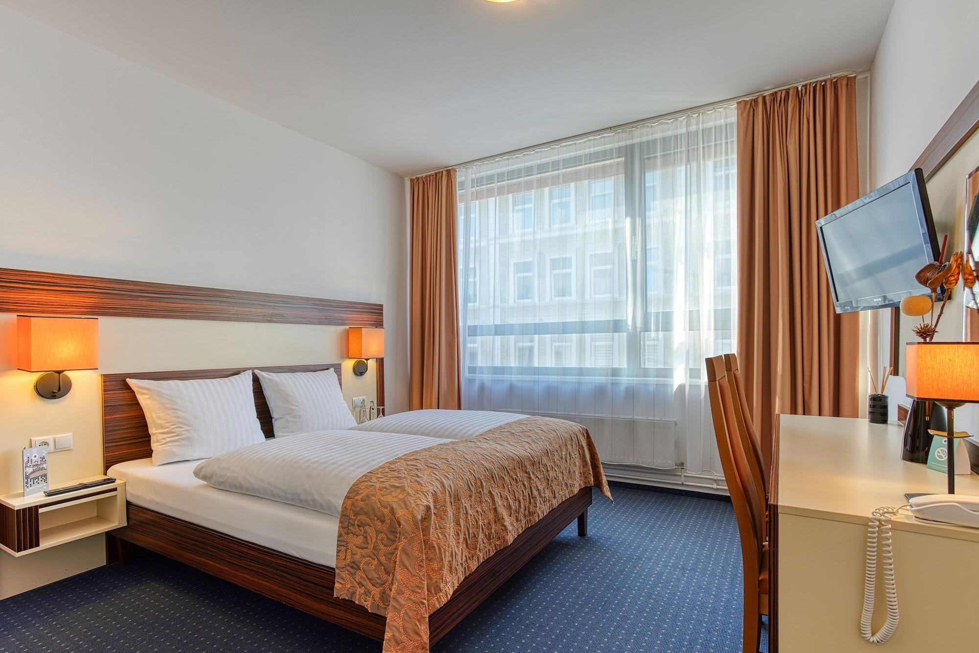 Centro Hotel Braunschweig City, Trademark Collection By Wyndham Exterior photo