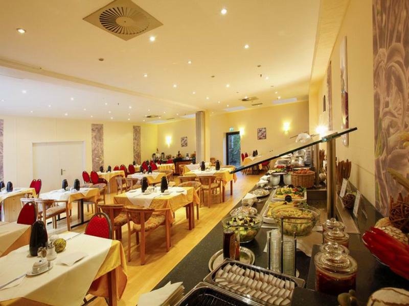 Centro Hotel Braunschweig City, Trademark Collection By Wyndham Exterior photo